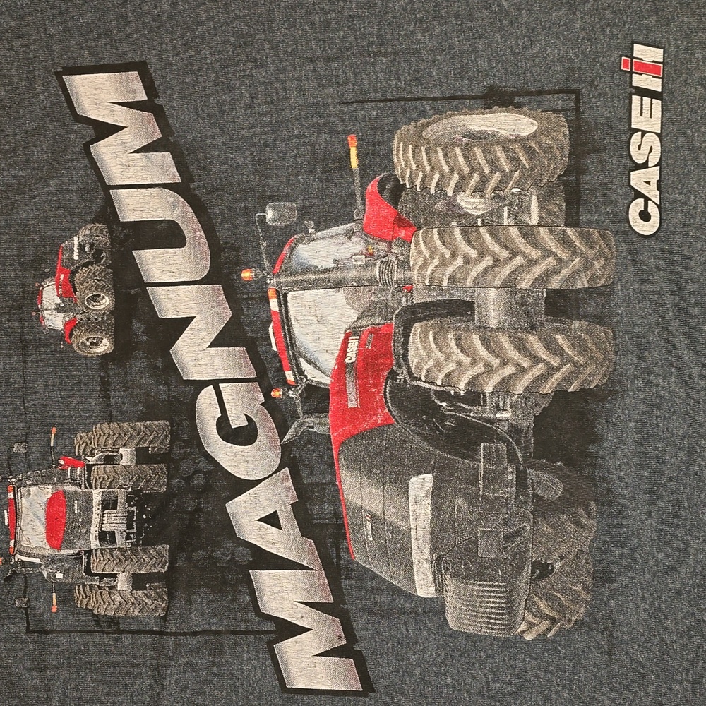 Case IH Mens Tractor Magnum Tshirt  M